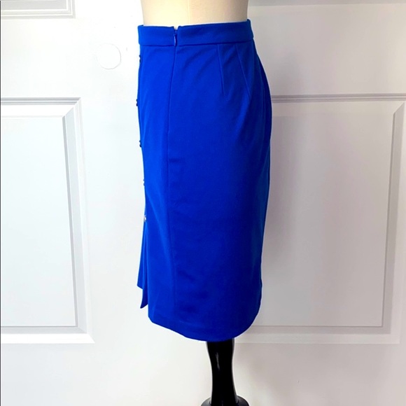 The limited blue pencil skirt with gold buttons - Picture 3 of 15